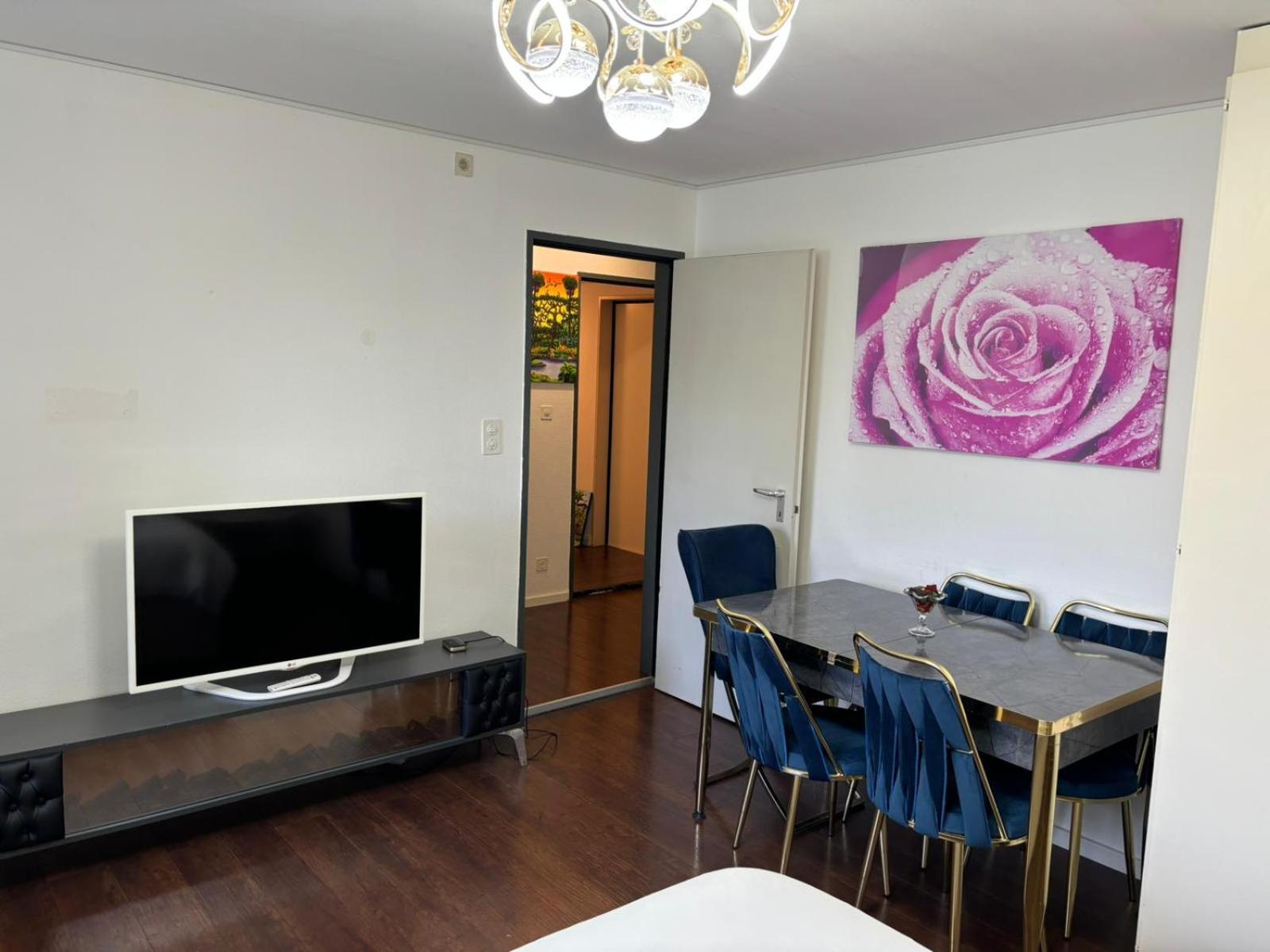 Queen Home Lucerne Екстер'єр фото
